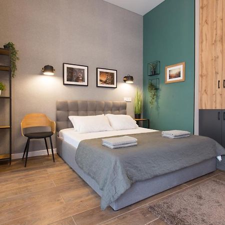 Excellent Apartment In The Center - Alchevskyh Str. 23 Jarkov Exterior foto